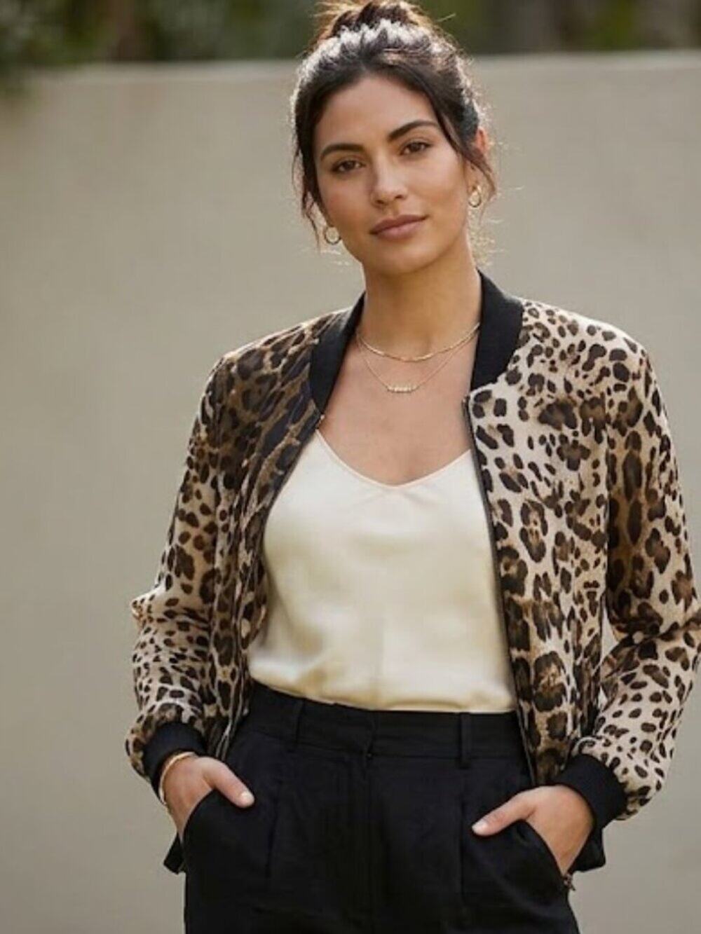 Leopard Print 100% Silk Bomber Jacket Brown Cream Size S Leila & Savannah